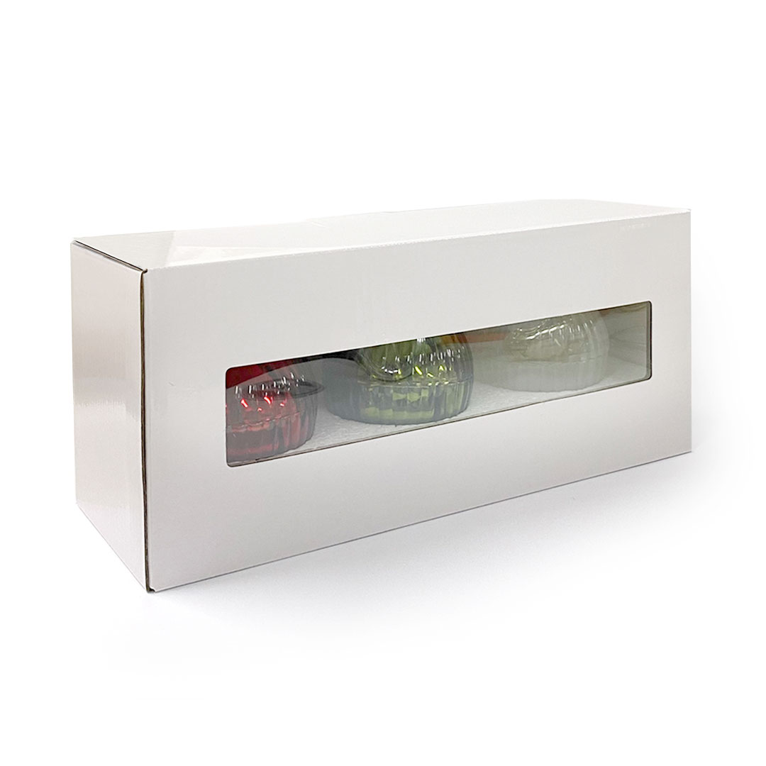 lcs_baby-bauble_01_white-green-red-box